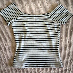 New Look Black and White Striped Crop Top Size 2 NWOT
